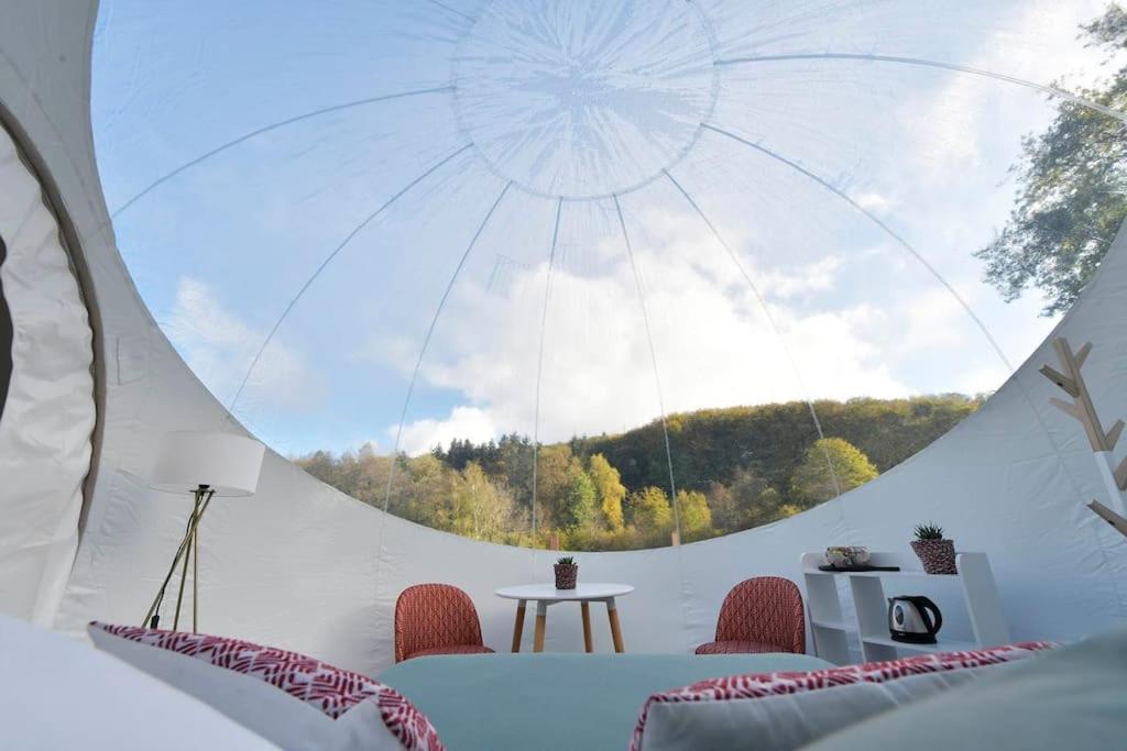 Bulle Hirondelle Hotel Quarre-les-Tombes ภายนอก รูปภาพ